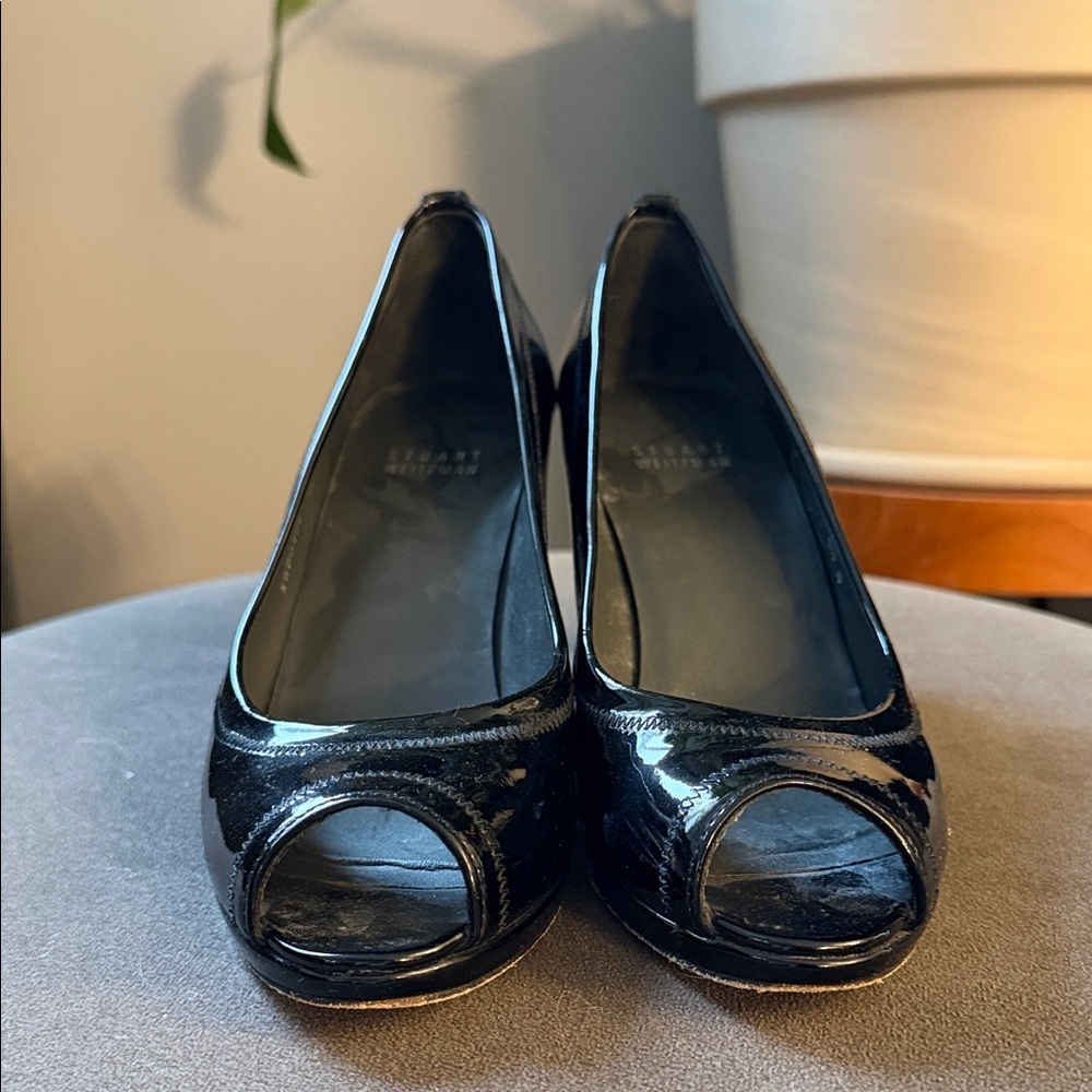 Stuart Weitzman Glossy Black Patent Leather Womens 6.5 Peep-Toe Heels - Picture 3 of 10